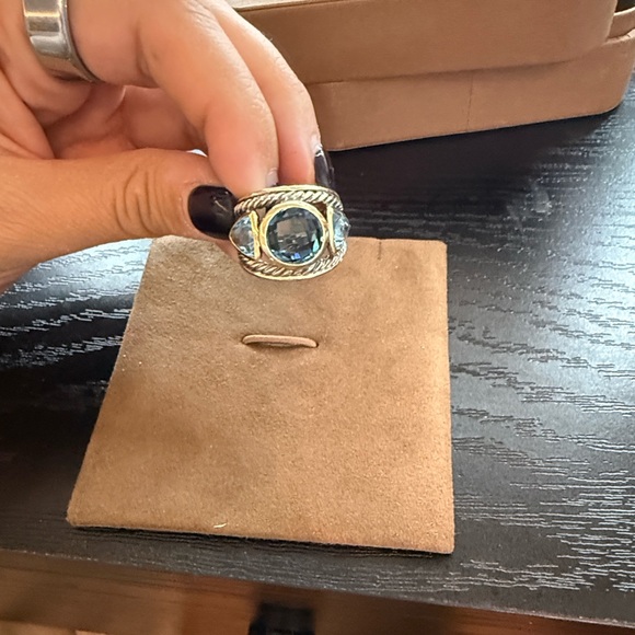 Three Stone David Yurman Topaz Gold and Silver Women's Ring - Picture 4 of 5